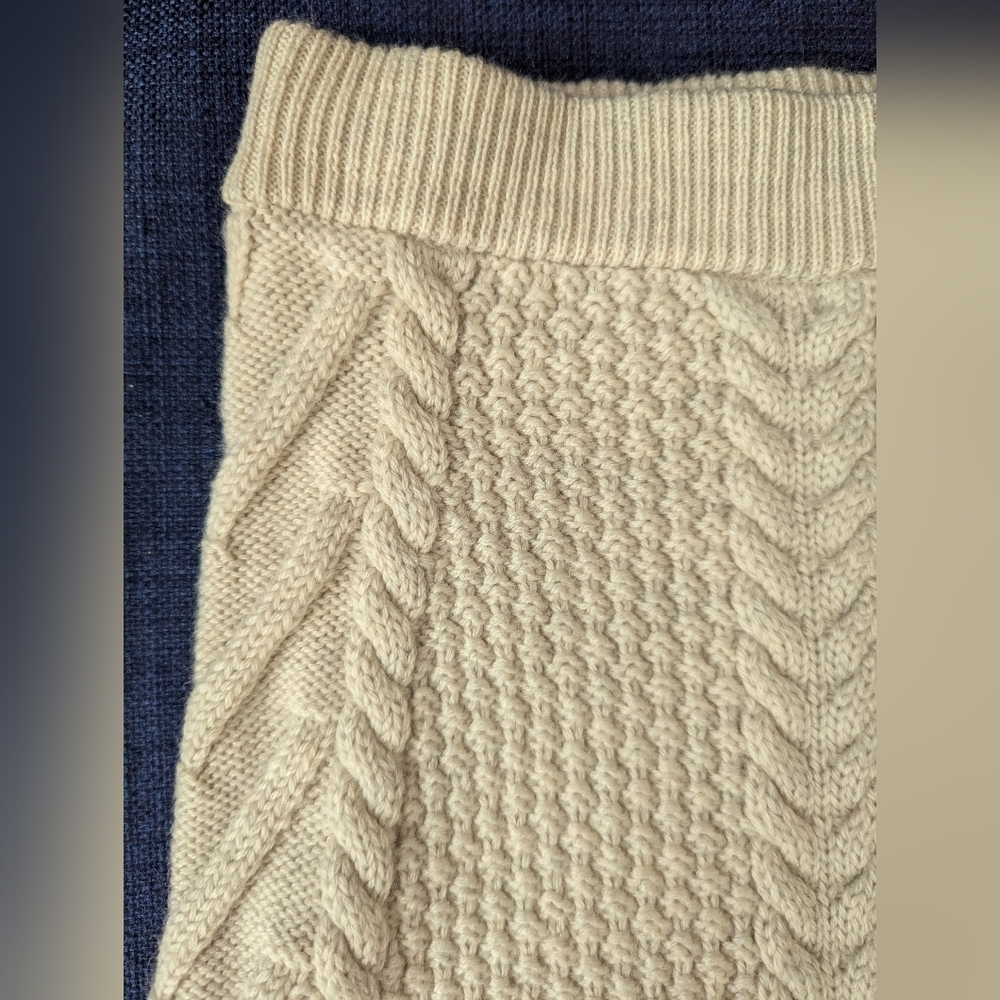 Aritzia Babaton Cable Knit Merino Wool Mini Skirt